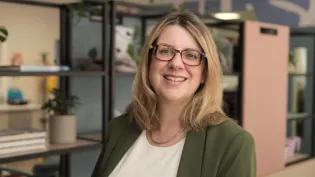 A headshot of Suzanne